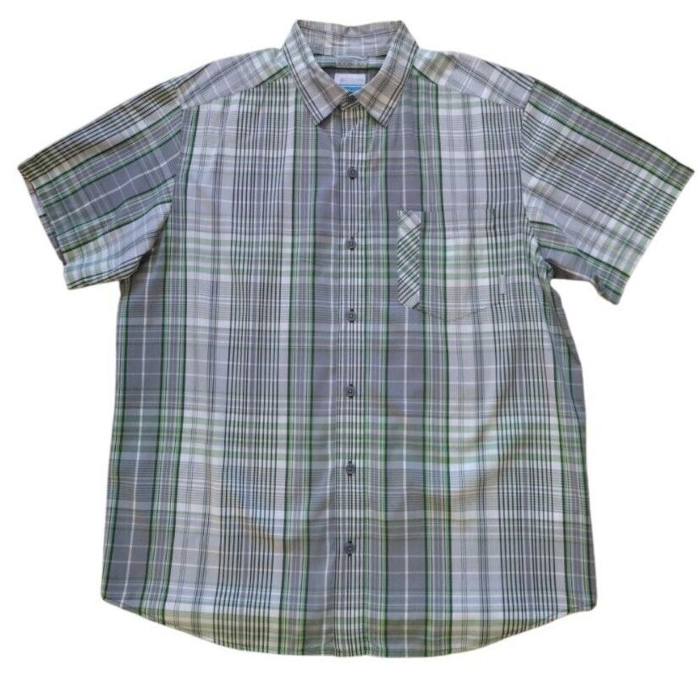 Columbia Button Up T-Shirt Men Large Green Plaid Short Sleeve Outdoor‎ Omni-wick